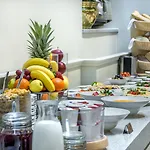 Ratonda Centrum Hotel