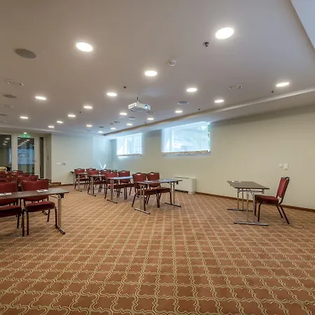Szálloda Ratonda Centrum 4*