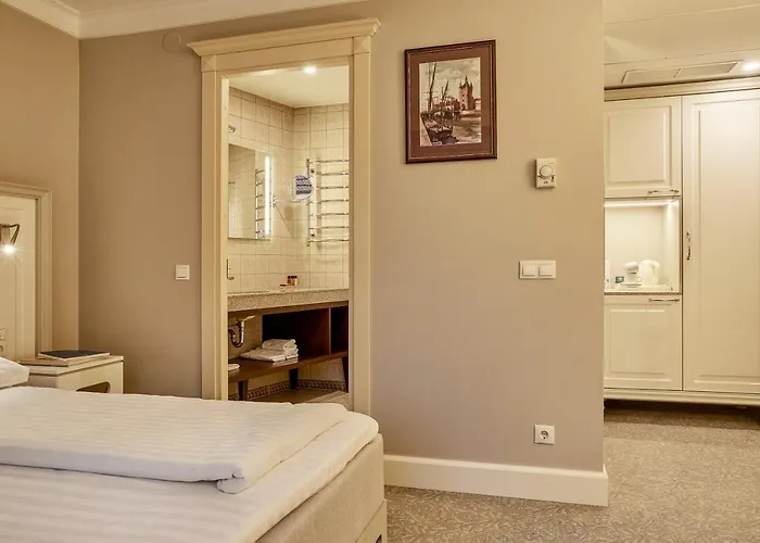 拉顿达中心酒店