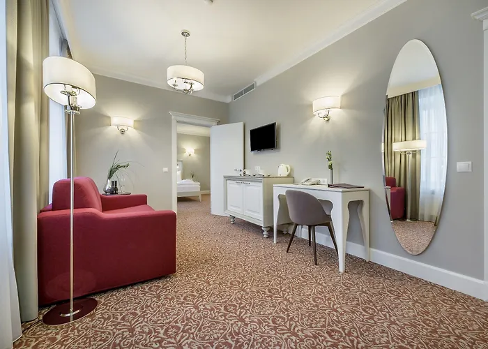 Hotel Ratonda Centrum