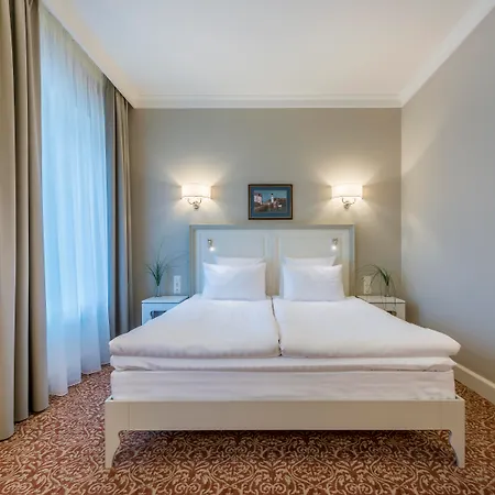 Hotel Ratonda Centrum